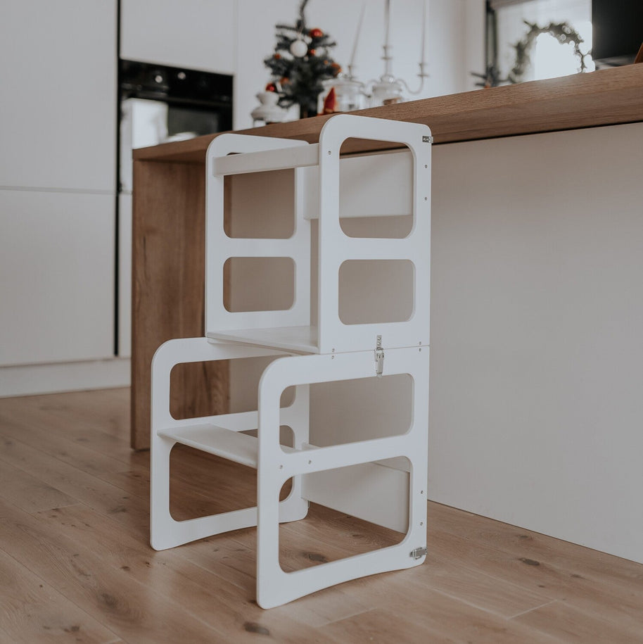 Montessori houten Learning Tower 2in1 in wit, verstelbaar als opstapje en stoel.