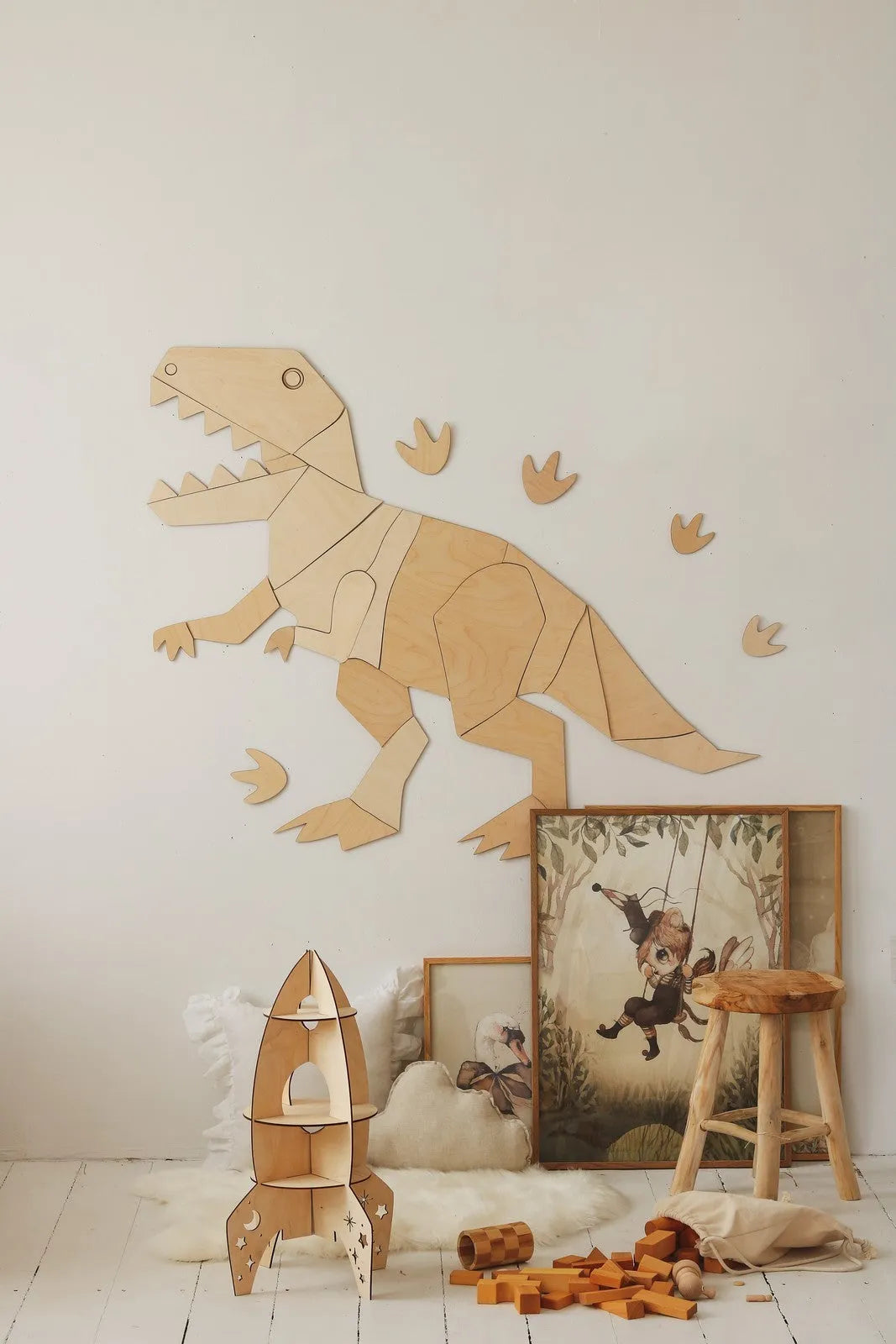 Cut It Now Houten Wanddecoratie Dinosaur T-Rex van houten puzzelstukken aan muur