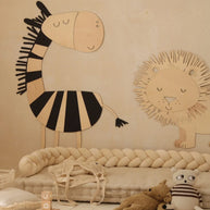 Cut It Now Houten Wanddecoratie Safari Zebra in kinderkamer met zachte kleurtonen
