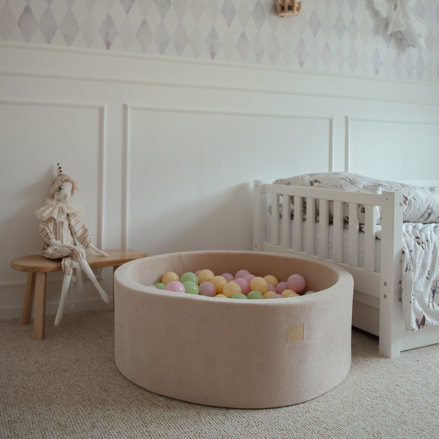 MeowBaby Ballenbak Ecru - Spring gevuld met 200 kleurrijke ballen in kinderkamer