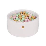 MeowBaby Ballenbak Boucle Wit gevuld met 300 pastelroze, mint, wit en beige ballen