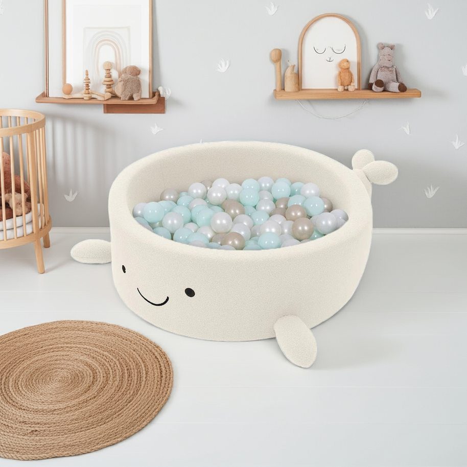 MeowBaby Ballenbak Walvis Bouclé beige in zachte, veilige walvisvorm voor kinderkamer
