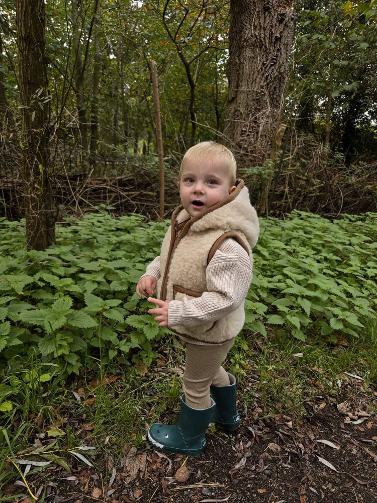 Merino wollen bodywarmer met capuchon kind