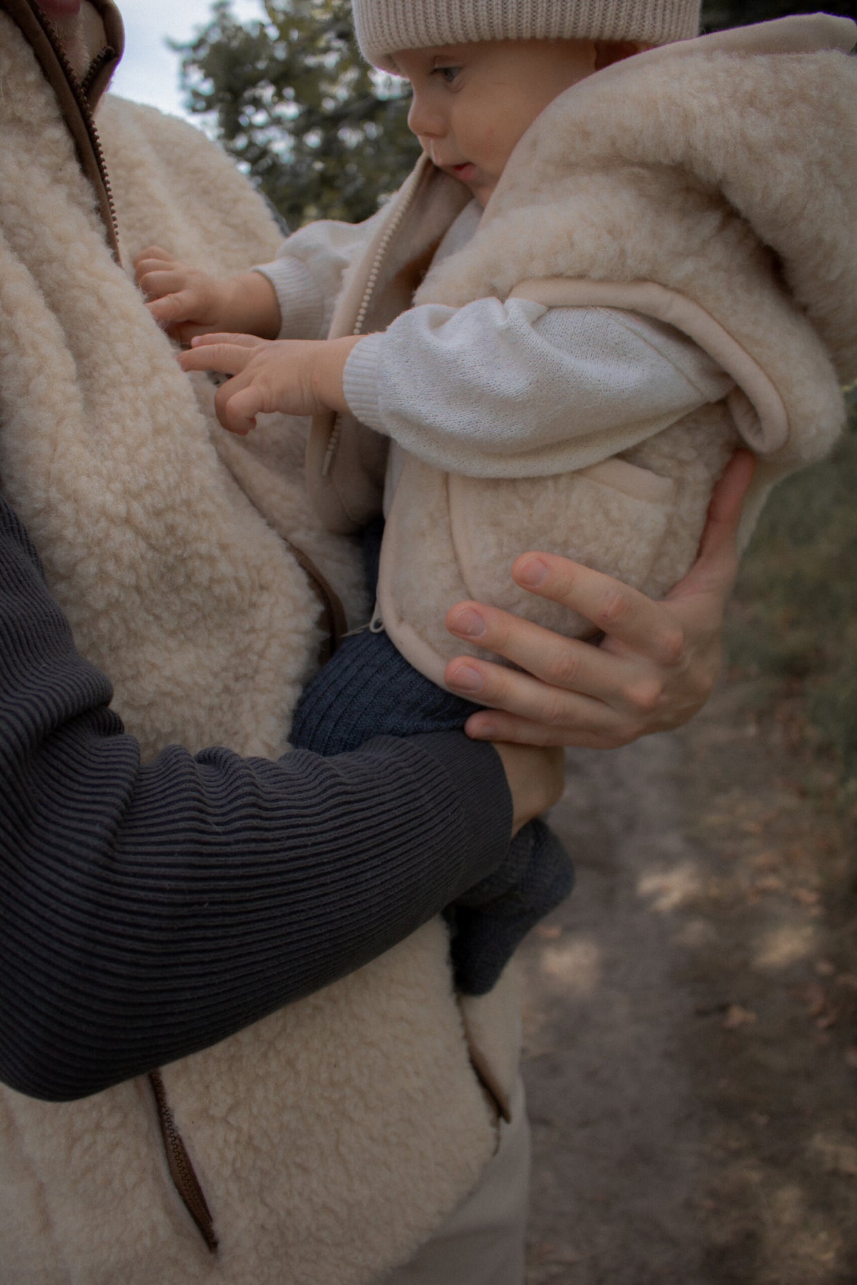 Merino wollen bodywarmer met capuchon kind