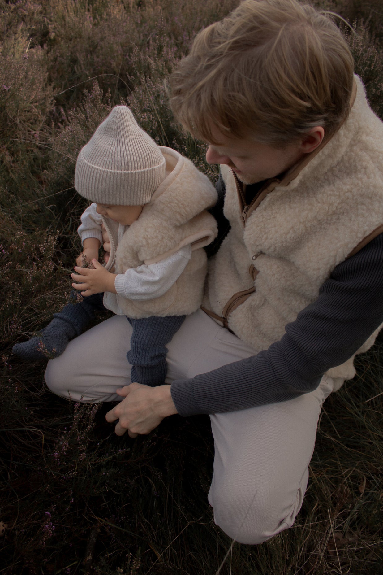 Merino wollen bodywarmer met capuchon kind