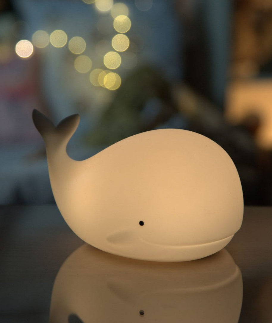Whale Silicone Lamp with Remote