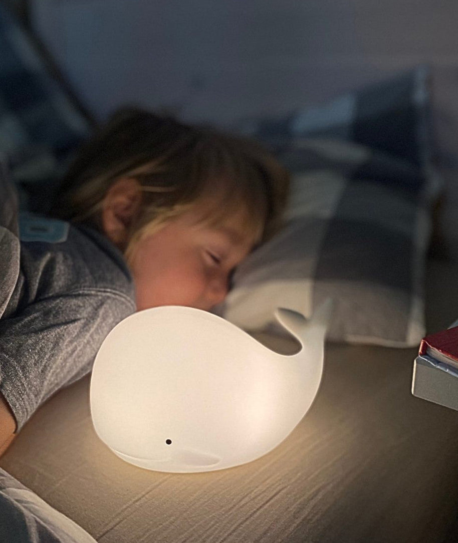 Whale Silicone Lamp with Remote