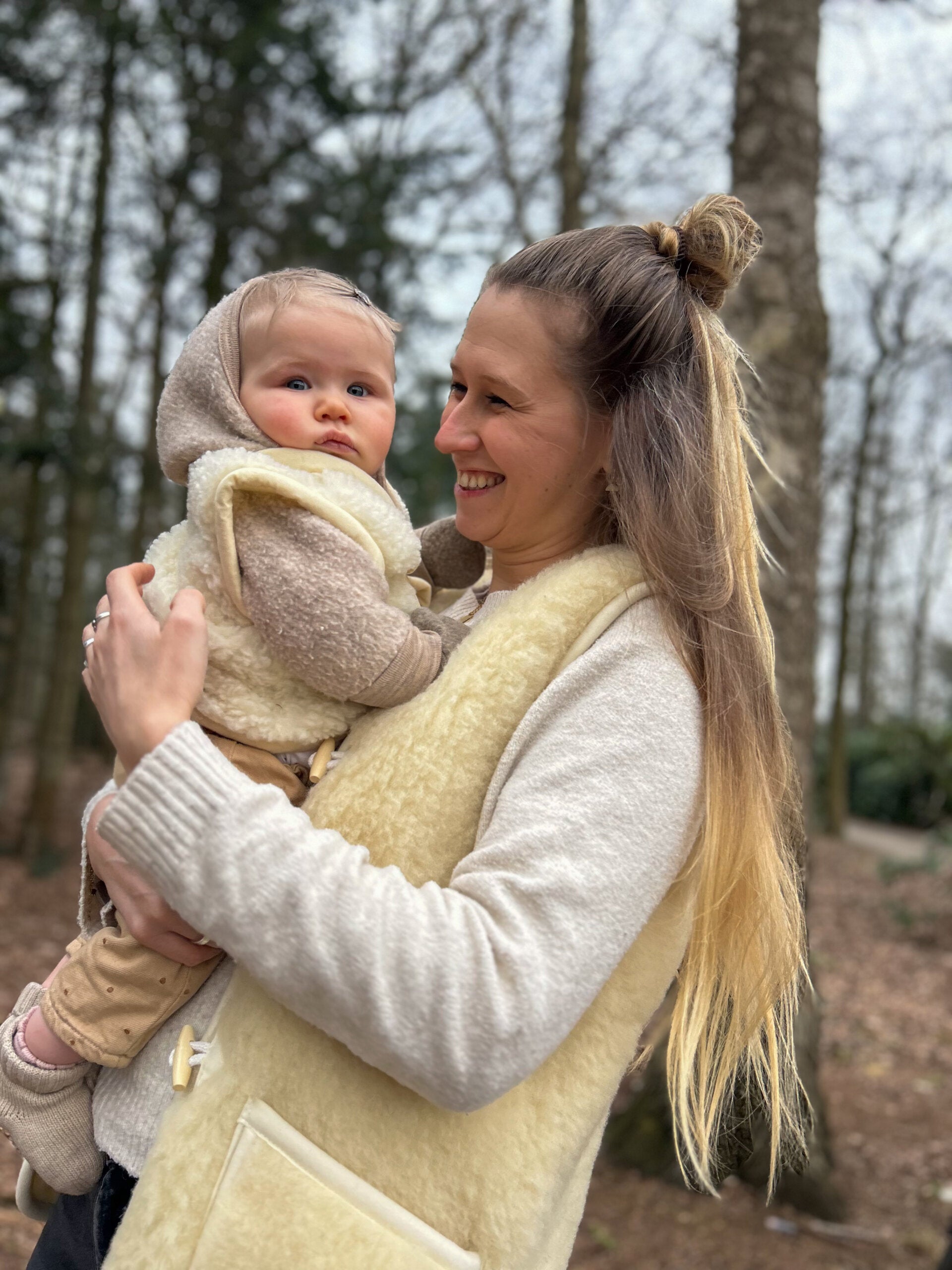 Merino wollen bodywarmer volwassenen met houten touwtjes