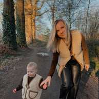 Merino wollen bodywarmer volwassenen met houten touwtjes