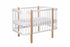 Naturel-wit ELIN babybed met beukenhouten poten op witte achtergrond