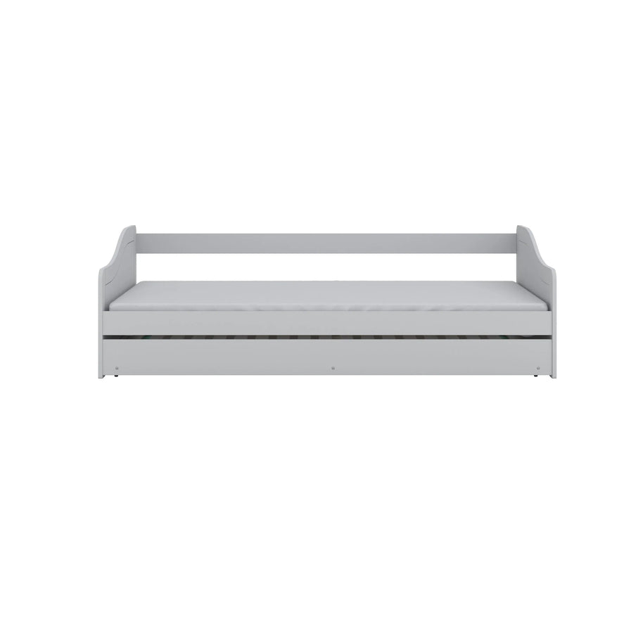 Wit daybed met uitschuifbaar bed.
