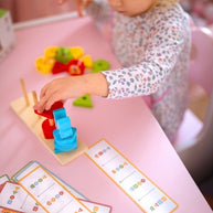 Montessori Puzzle Pyramid With Animals