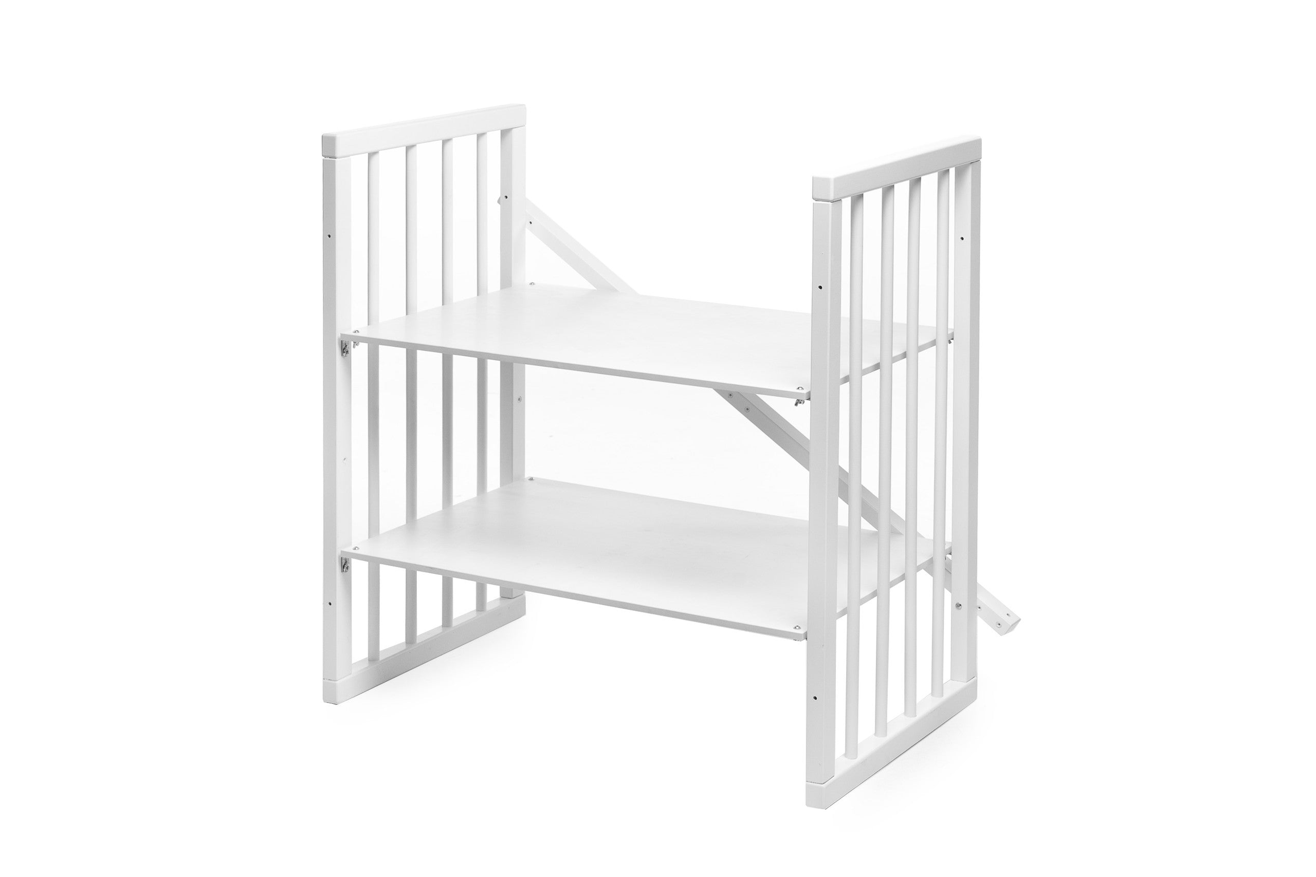 Onderdelen van het ronde babybed OLIN in een tweelaagse opstelling