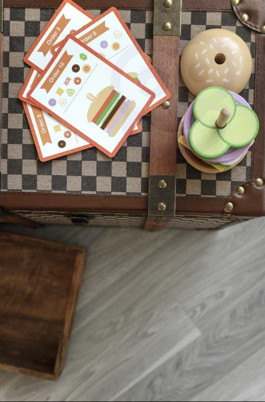 Wooden Burger Restaurant Puzzle for Children, 15 pcs